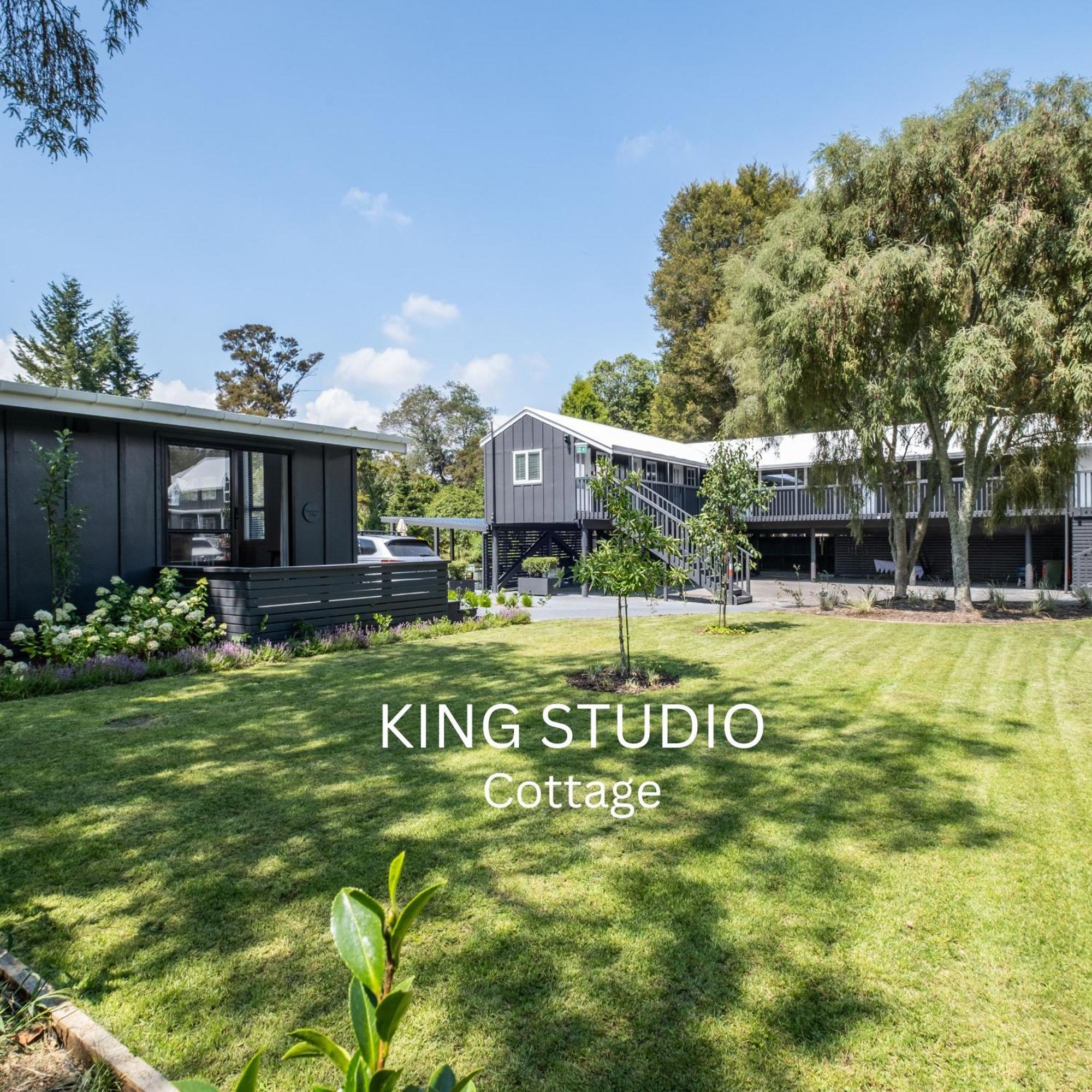 The Quarters Villa Turangi Luaran gambar